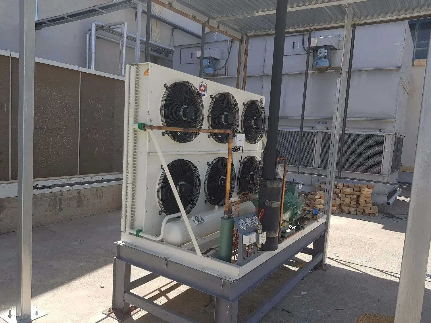 تعمیر فروش انواع سردخانه چیلر یخچال فریزر یخساز|خدمات پیشه و مهارت|قزوین, |دیوار