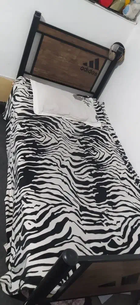 تخت ۲طبق وتک شو|تخت و سرویس خواب|شیراز, شریف‌آباد|دیوار