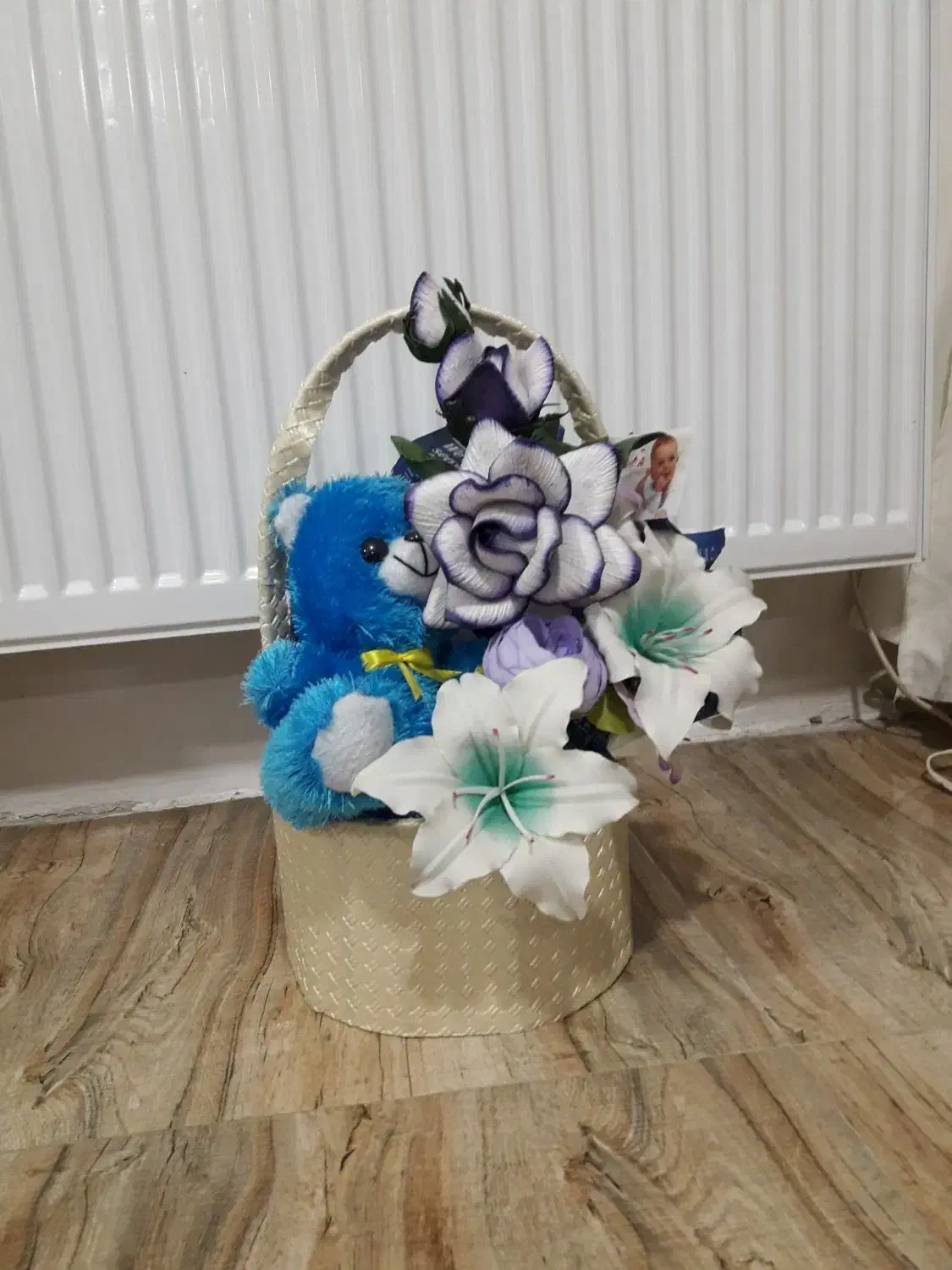 گل برای نوزادان|گل مصنوعی|سنندج, |دیوار