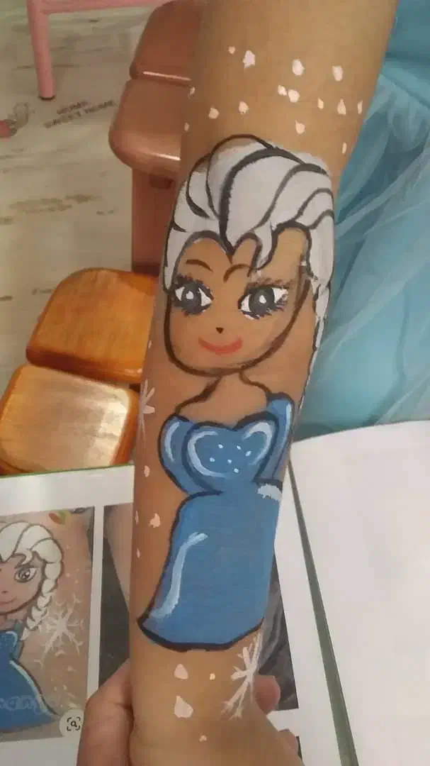 گریم  حرفه ای کودک و بزرگسال|خدمات آموزشی|تهران, حافظیه|دیوار