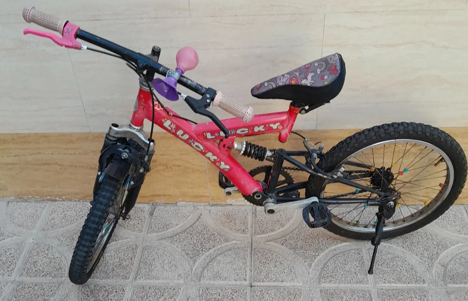 دوچرخه ۲۰ کمکدار سالم و تمیز|دوچرخه، اسکیت، اسکوتر|قرچک, زیبا شهر|دیوار