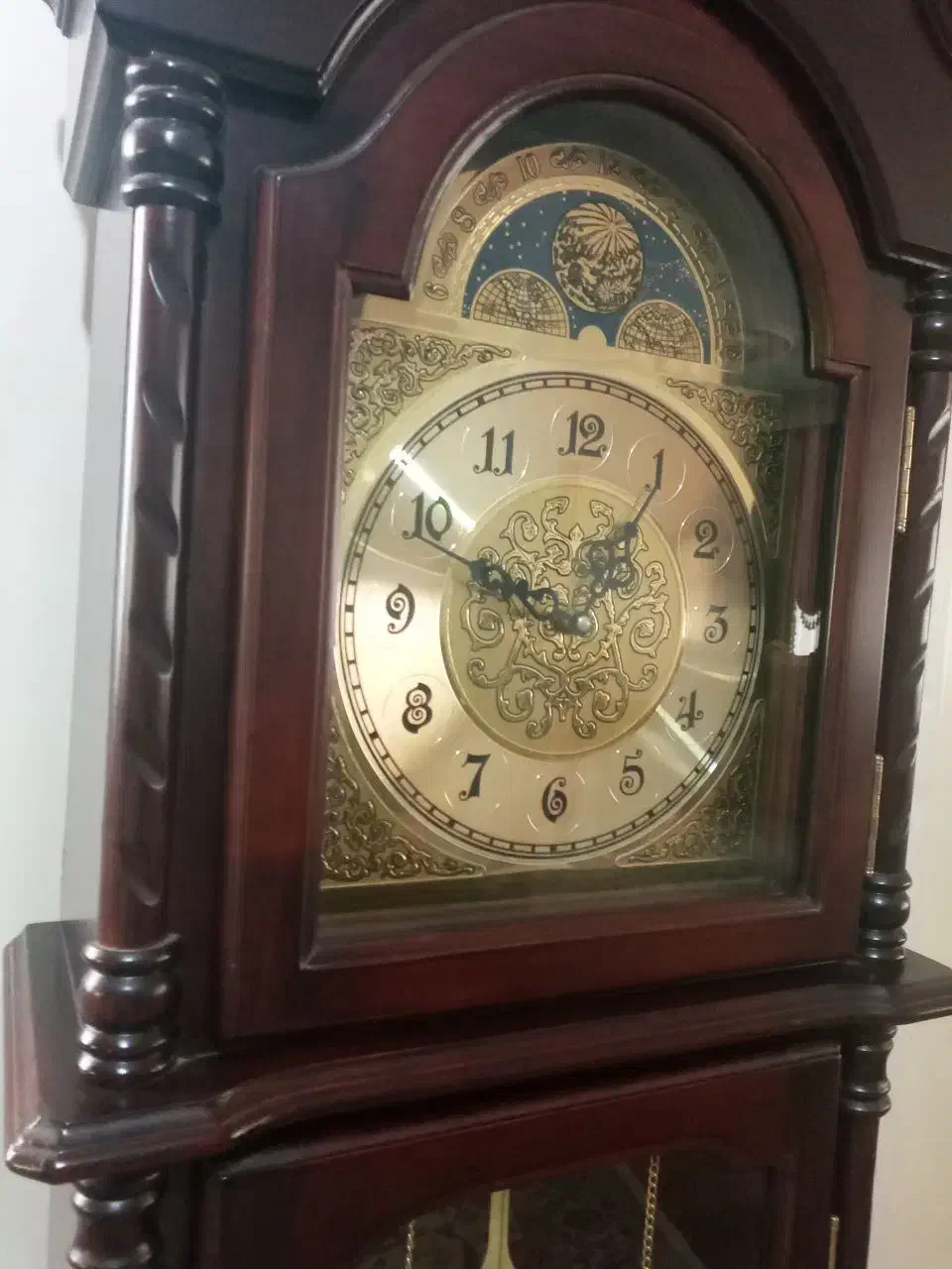 ساعت ایستاده|ساعت دیواری و تزئینی|گلستان (تهران), |دیوار