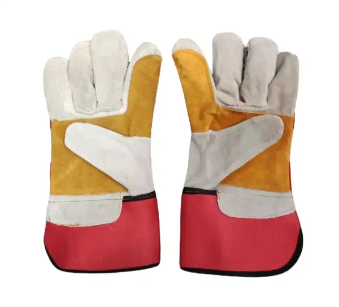 دستکش|ابزارآلات|قدس, شهر‌قدس|دیوار