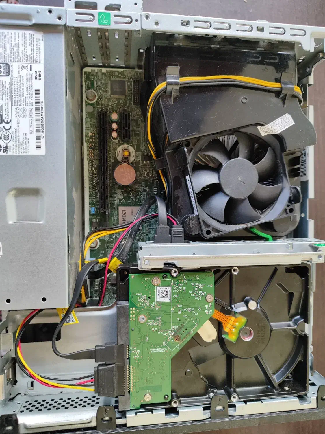 ۳ تا کیس a10 ddr4 رم ۱۶ هارد m2و۵۰۰ و گرافیک R7|رایانه رومیزی|چالوس, |دیوار