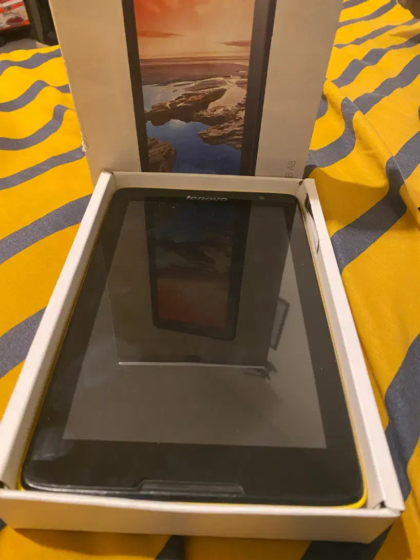 تبلت لنوو a5500|تبلت|شیراز, شهرک بزین|دیوار