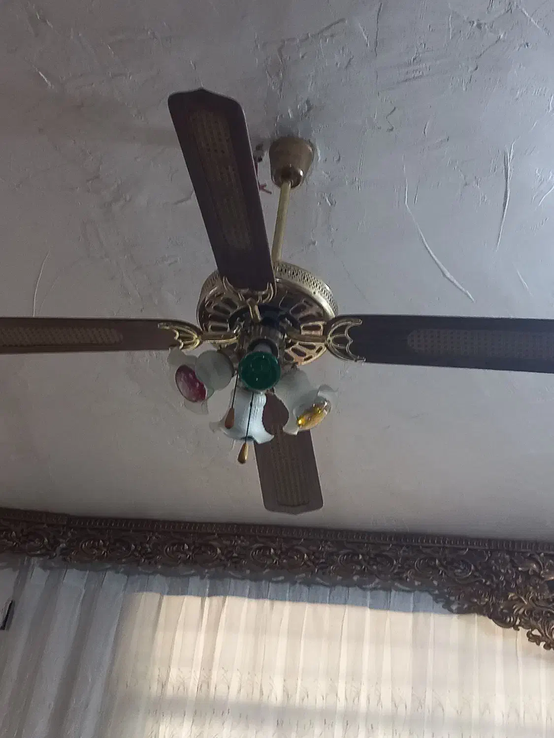 پنکه سقفی|پنکه و تصفیه‌کنندهٔ هوا|اندیمشک, |دیوار