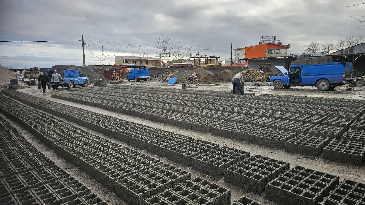 جذب نیروی بلوک زن|استخدام صنعتی، فنی، مهندسی|لنگرود, |دیوار