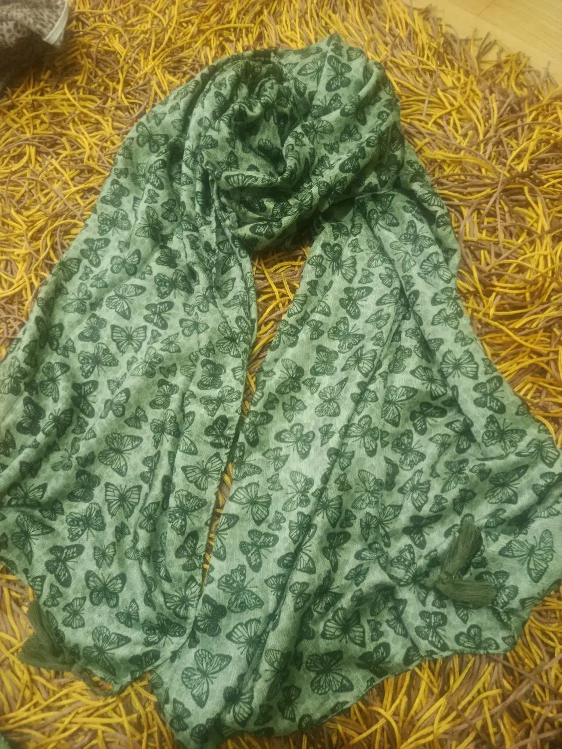 شال|لباس|آبپخش, |دیوار