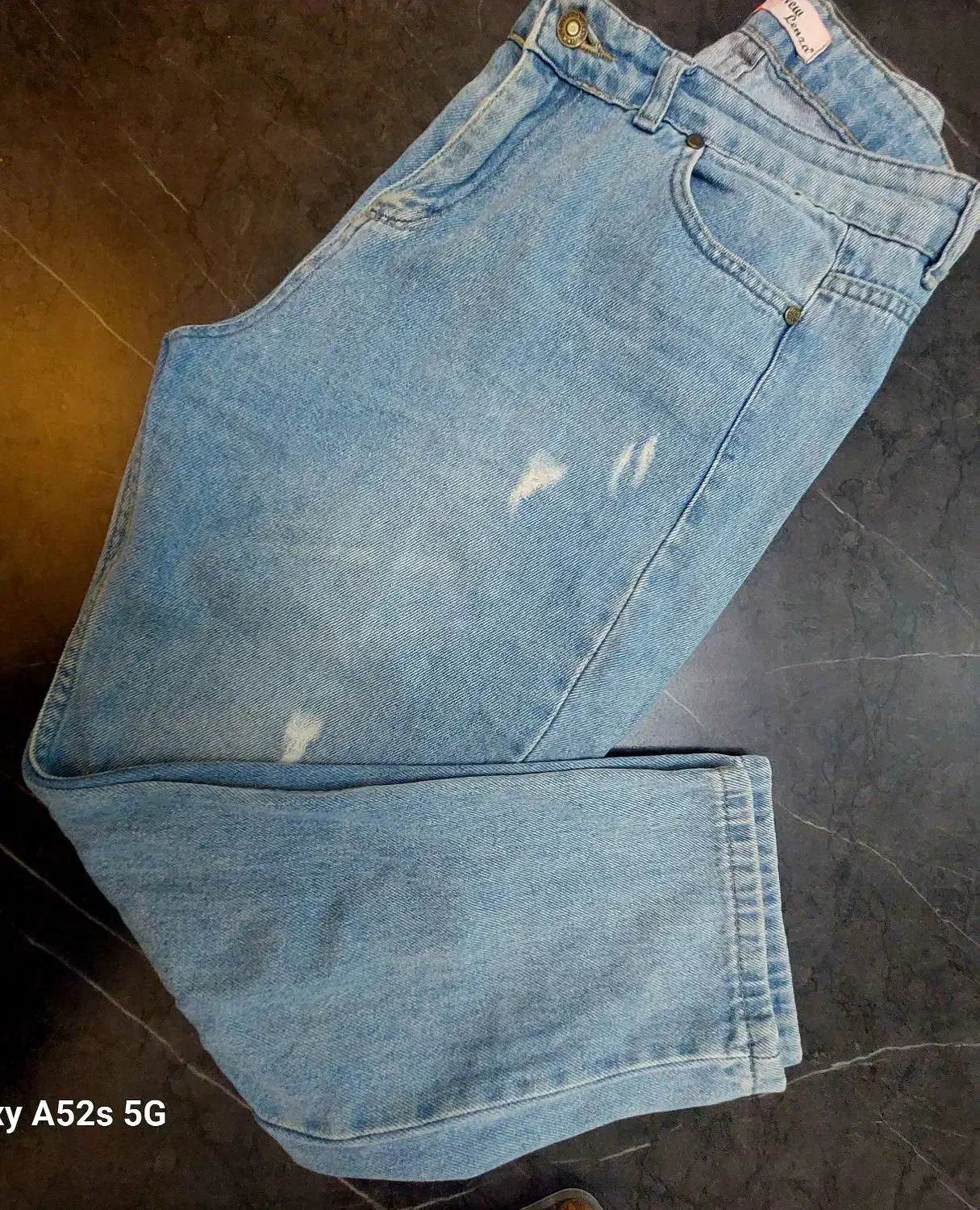 شومیز و دامن|لباس|کیش, |دیوار