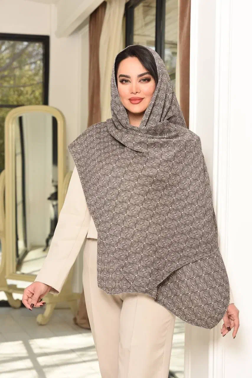 شال پلیسه بُرشکا لمهدار|لباس|سردشت, |دیوار