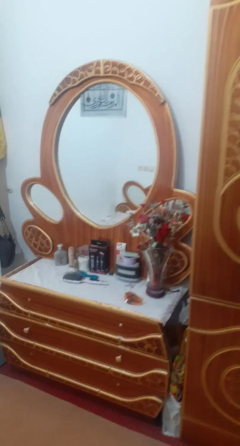 فرش|فرش|قم, باغ شازده|دیوار