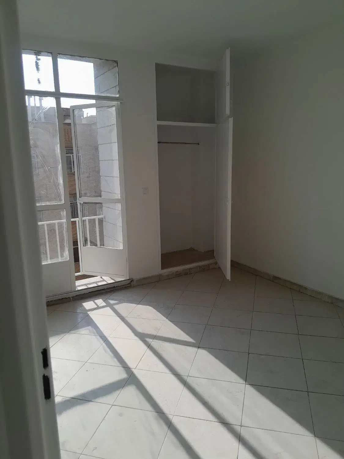 95 متر 2 خواب فول امکانات  اباذر