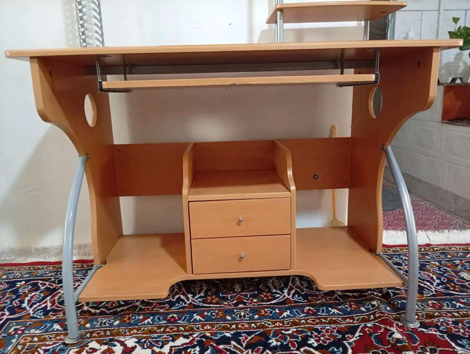 میز کامپیوتر گیمینگ|میز تحریر و کامپیوتر|کرمانشاه, |دیوار