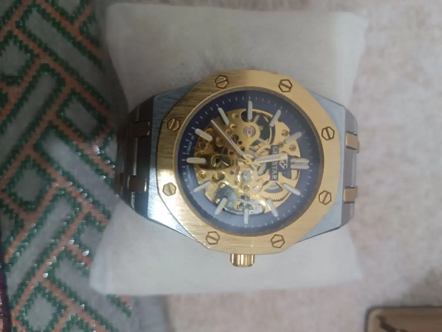 ساعت مچی|ساعت|یاسوج, |دیوار