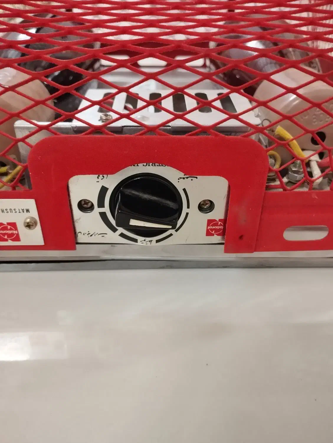 کرسی برقی اصلی ژاپن|بخاری، هیتر، شومینه|کاشان, دشت چال|دیوار