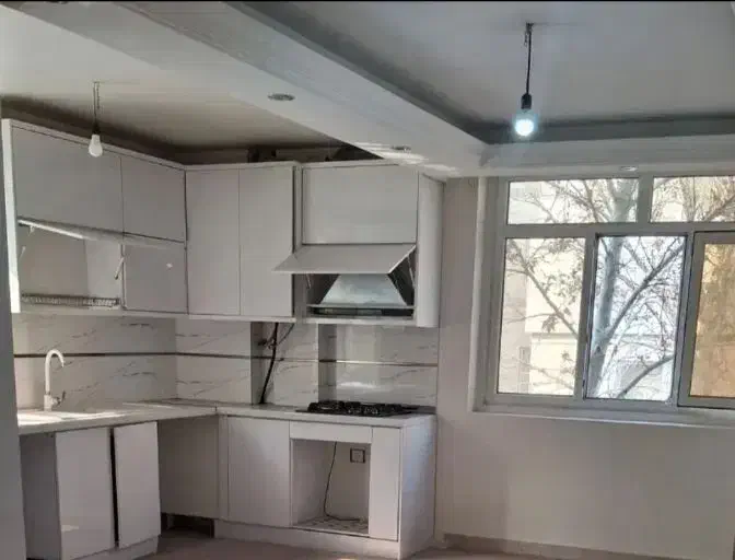 واحد ۶۱ متری طبقه ۳ با پارکینگ سندی