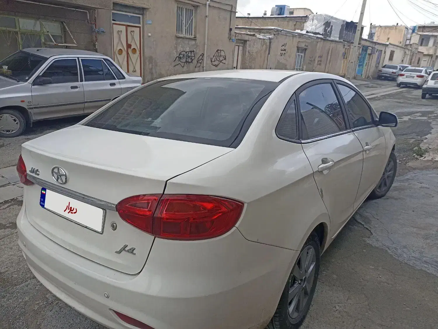 جک j4|خودرو سواری و وانت|کرمانشاه, |دیوار