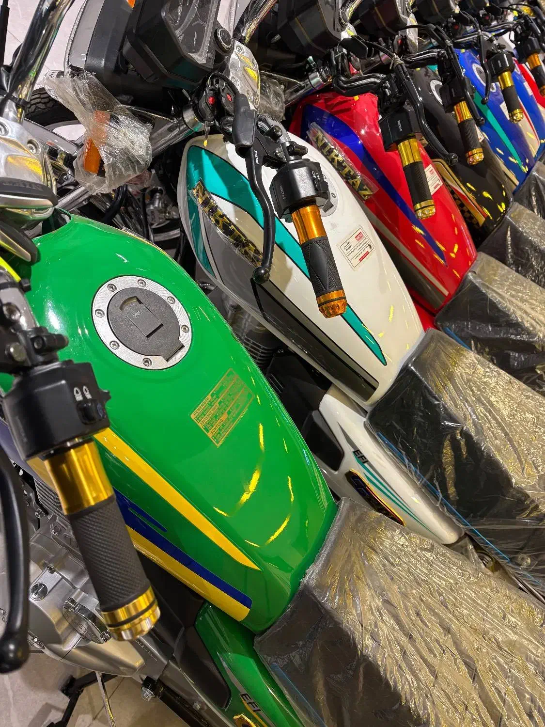 200پرو|موتورسیکلت|بندرعباس, |دیوار