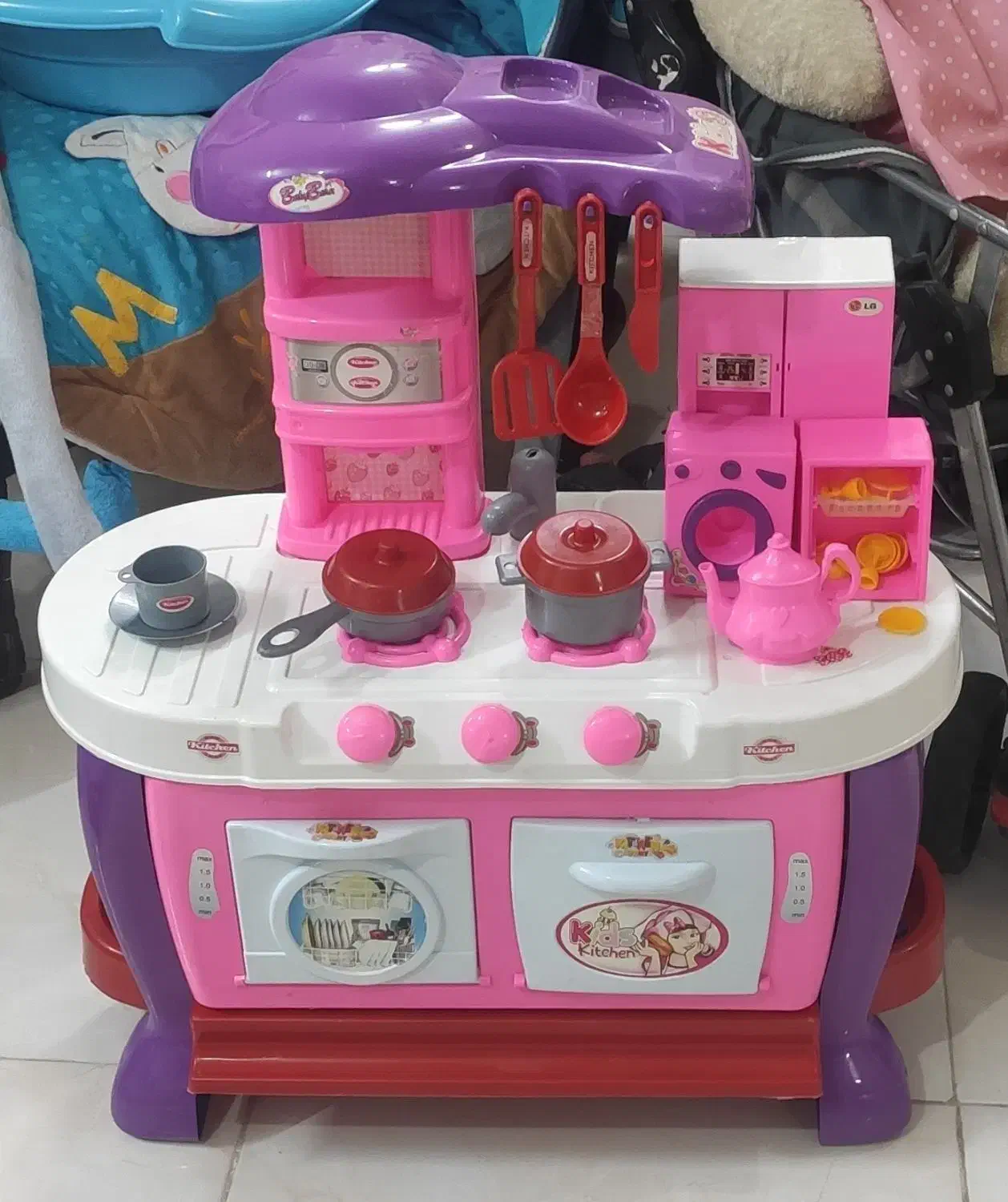 تعدادی اسباب بازی بچگانه|اسباببازی|مشهد, سجادیه|دیوار