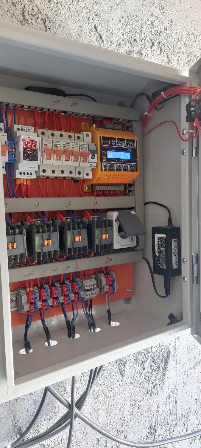 برق صنعتی و برقکار صنعتی برای کارخانجات|خدمات پیشه و مهارت|خمینی‌شهر, |دیوار