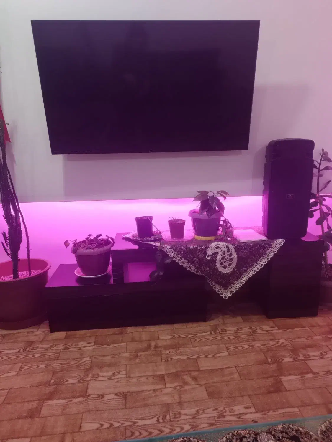 میز زیر تلویزیون دوتکه|میز تلویزیون|مشگین شهر, |دیوار