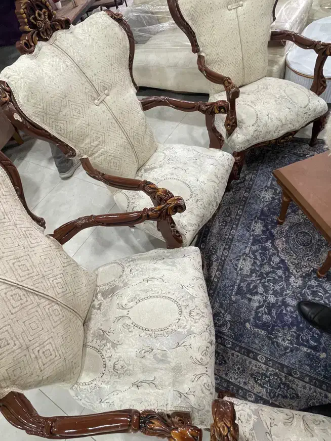 مبل ۸ نفره کارلوکس رنگ کرم به قیمت|مبلمان خانگی و میز عسلی|آمل, |دیوار