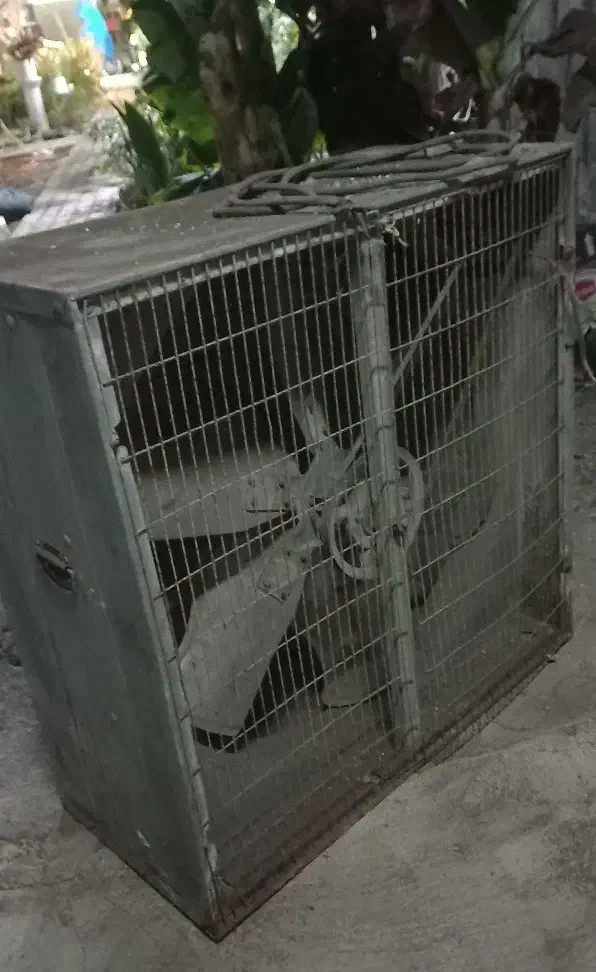 فن اگزاست|ماشینآلات صنعتی|صوفیان, |دیوار