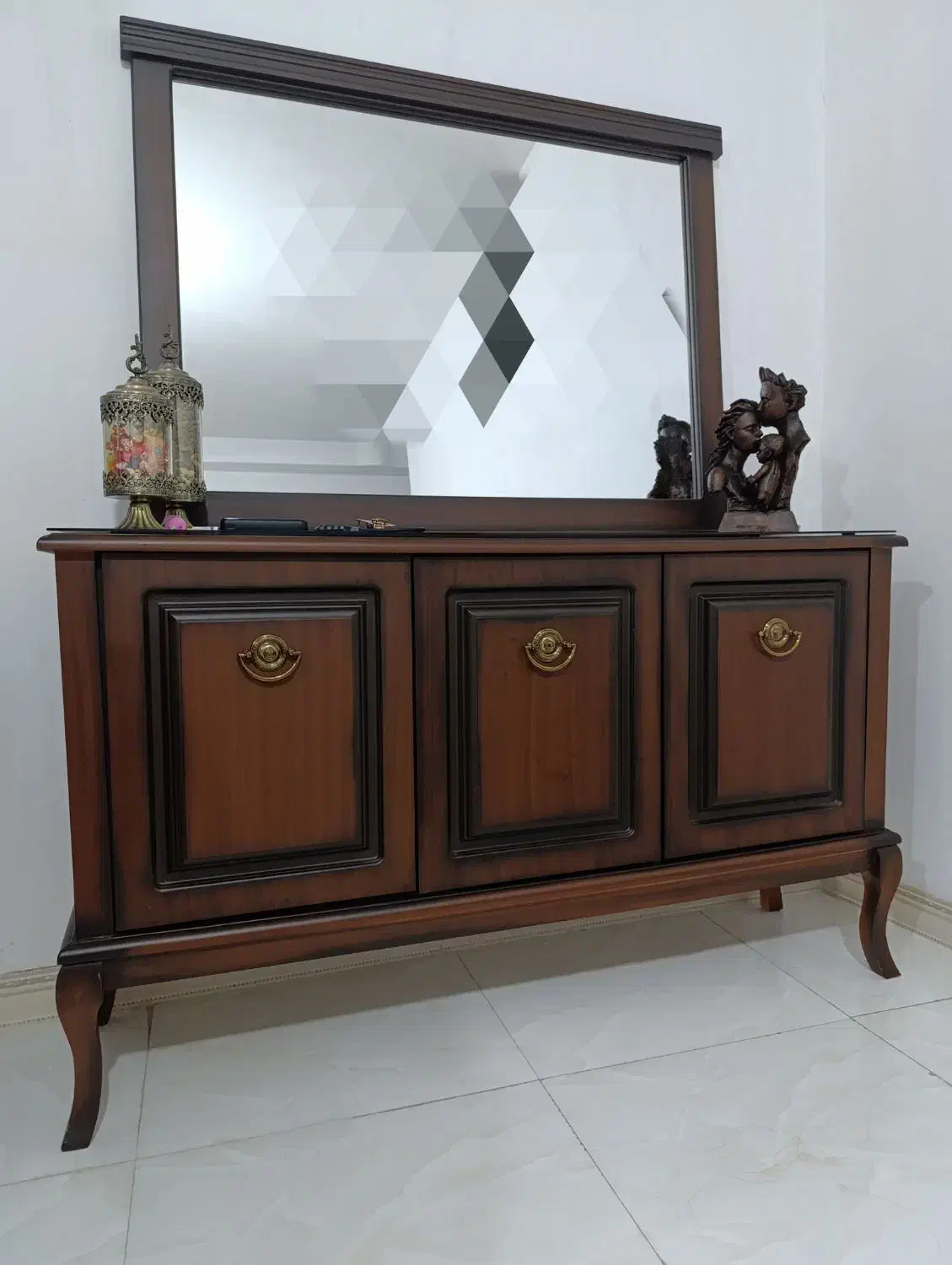 ست کنسول میزتلوزیون جاکفشی کاملا نو|بوفه، ویترین، کنسول|کرج, حصارک بالا|دیوار