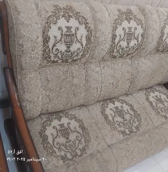 مبلمان ۷ نفره طرح قدیم بسیارمقاوم چوپ راش|مبلمان خانگی و میز عسلی|شیراز, شیشه‌گری|دیوار