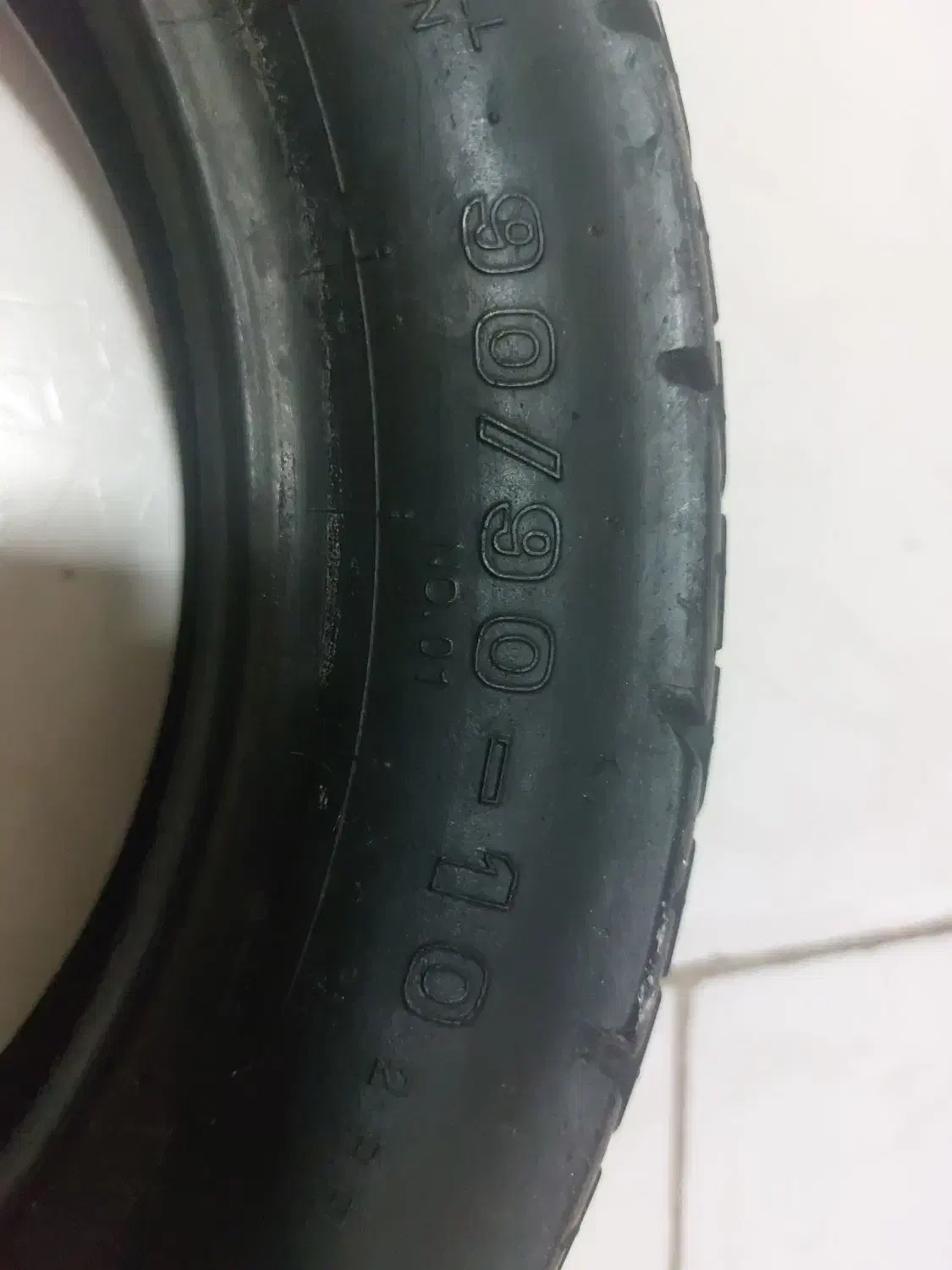 لاستیک پاکشتی یا وسپا|قطعات یدکی و لوازم جانبی|پردیس, فاز ۳|دیوار