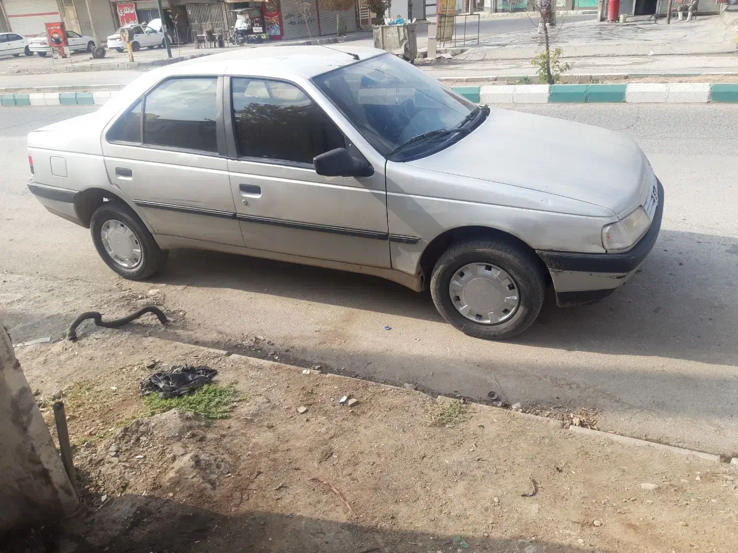 پژو ۴۰۵ مدل ۸۴|خودرو سواری و وانت|کرمانشاه, |دیوار