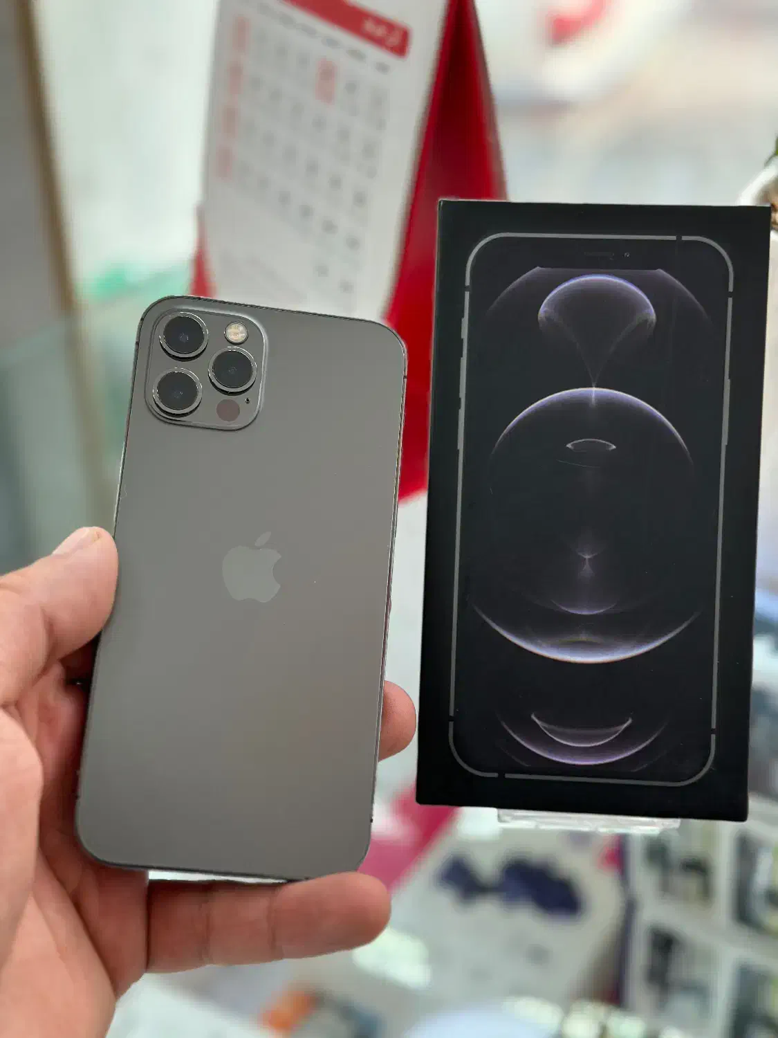 iPhone 12 Pro 256gig llaدر حد صفر|موبایل|تبریز, |دیوار