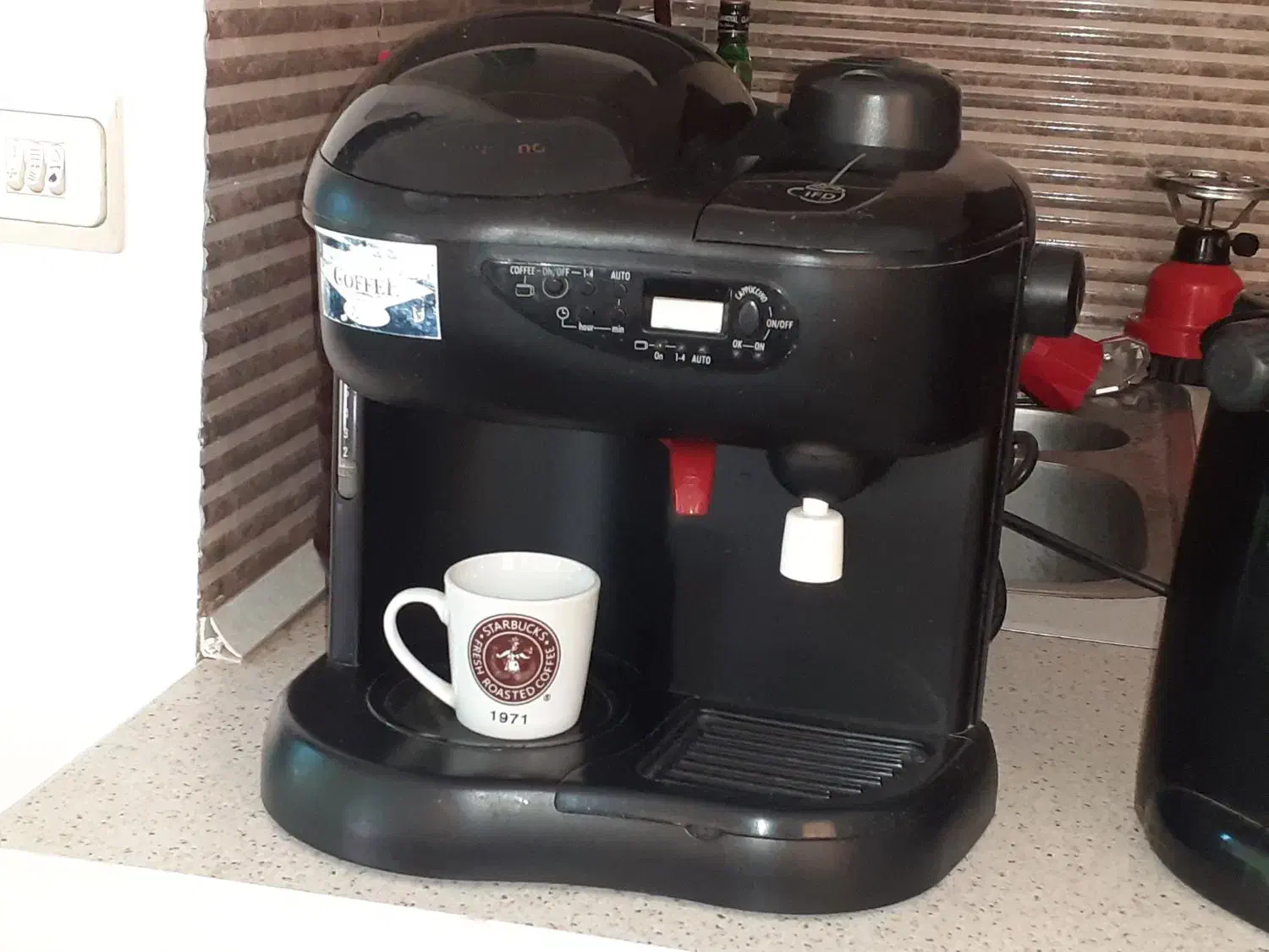 قهوه ساز وکاپوچینوسازدلونگی|سماور، چای‌ساز، قهوه‌ساز|فردوسیه, |دیوار