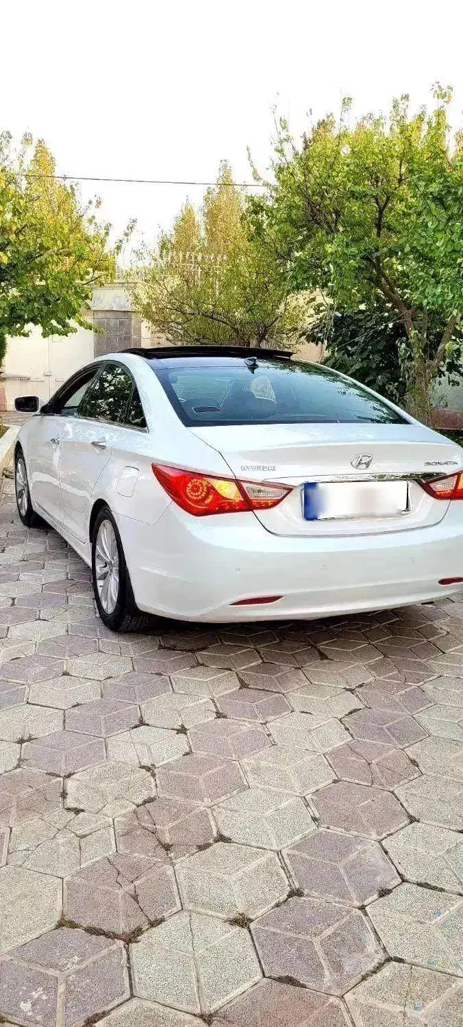 سوناتا YF فول مدل ۲۰۱۳ بسیار تمیز بدون رنگ|خودرو سواری و وانت|مشهد, مقدم|دیوار