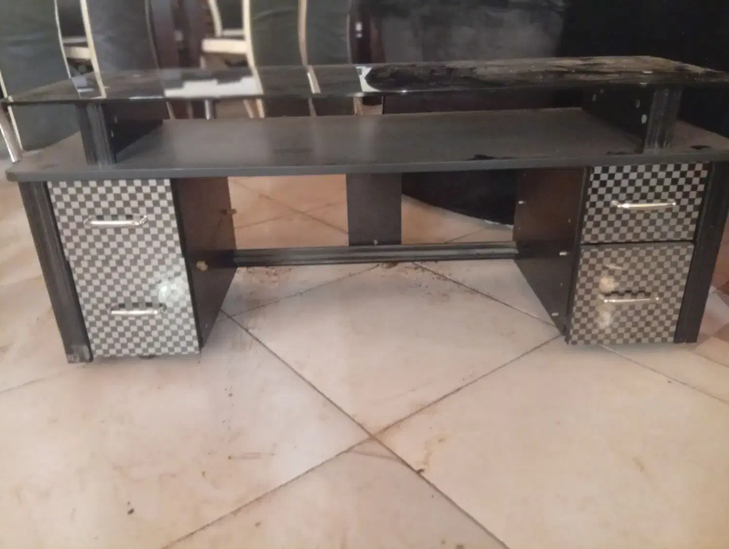 مبل و میز ناهار خوری|مبلمان خانگی و میز عسلی|چاف و چمخاله, |دیوار