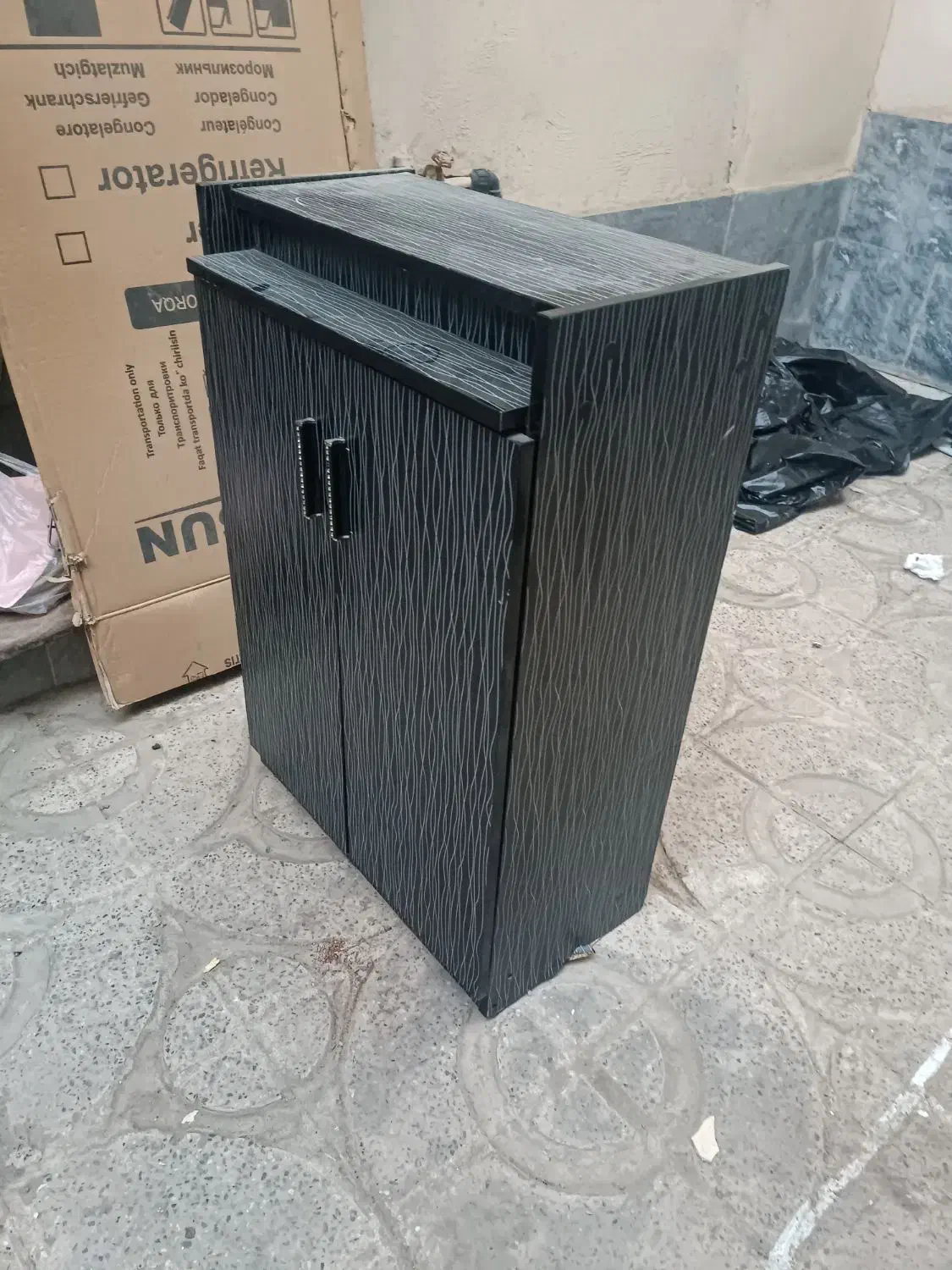 جاکفشی حراج شده به دلیل مهاجرت|جاکفشی، کمد، دراور|مریوان, |دیوار