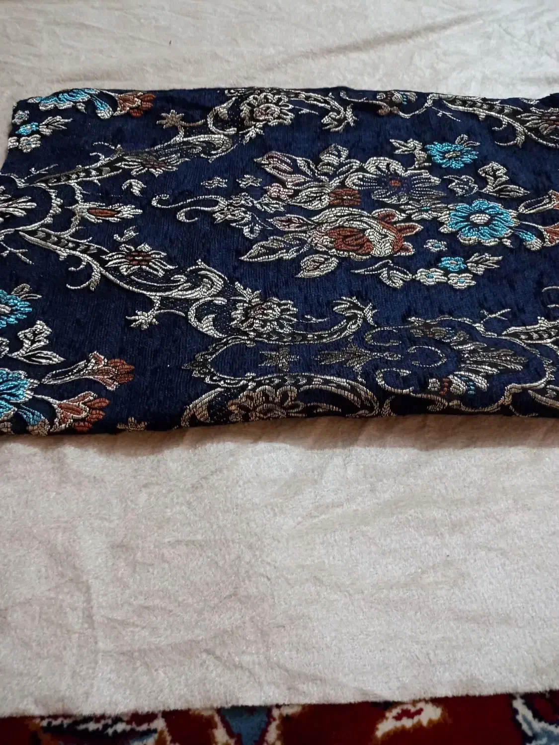 فروش روبالشتی مخمل|رختخواب، بالش، پتو|شوش, |دیوار