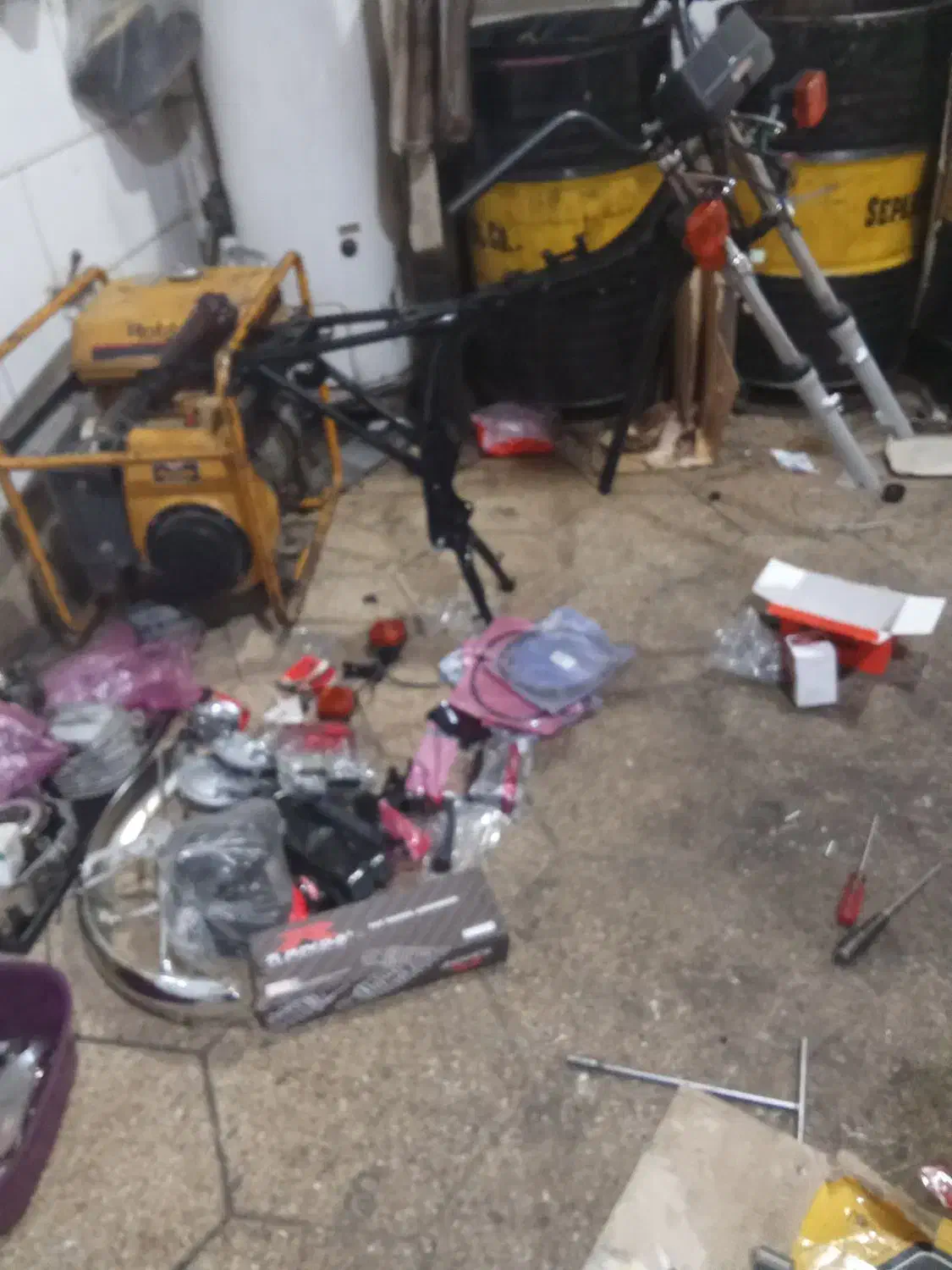 تعمیر موتور سیکلت 40درست تخفیف|خدمات موتور و ماشین|قم, مهر آباد|دیوار