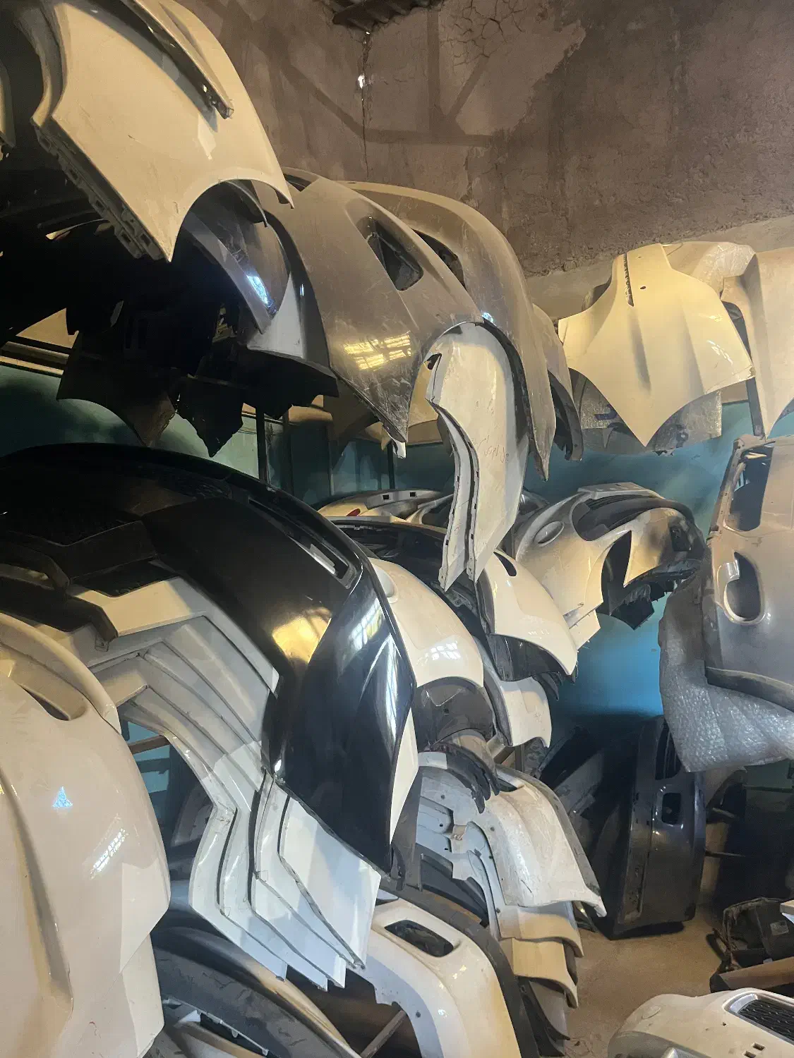 لوازم استوک ، سپر ، چراغ در گلگیر کاپوت ، صندوق|قطعات یدکی و لوازم جانبی|گرگان, |دیوار