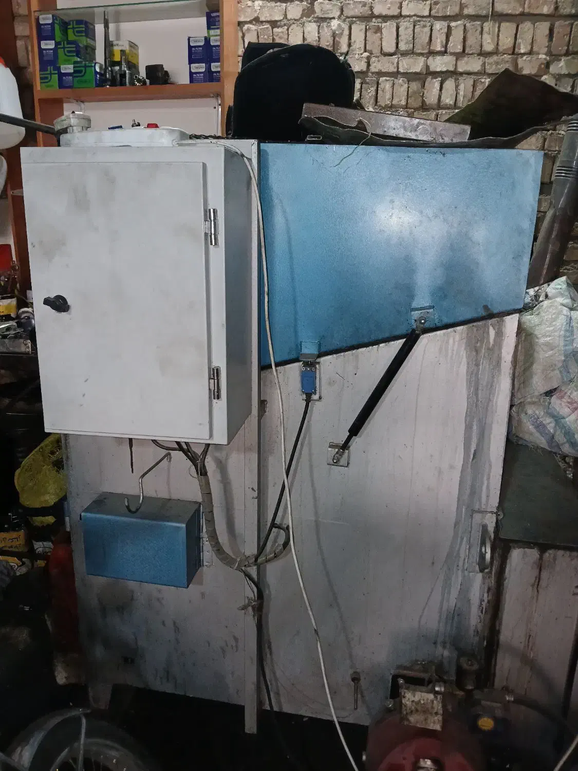 قطعه شویی|ماشین‌آلات صنعتی|مرند, |دیوار