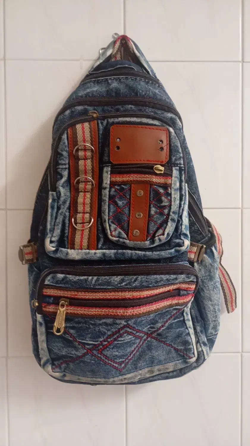 انواع کیف ها مجلسی وغیره|کیف، کفش، کمربند|نجف‌آباد, پادگان|دیوار