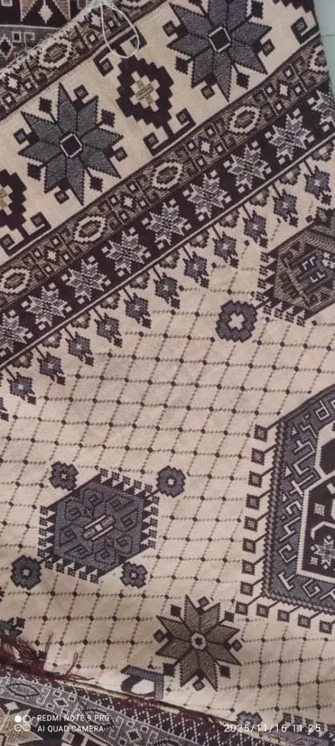 روفرشی|روفرشی|شیراز, فرهنگ شهر|دیوار