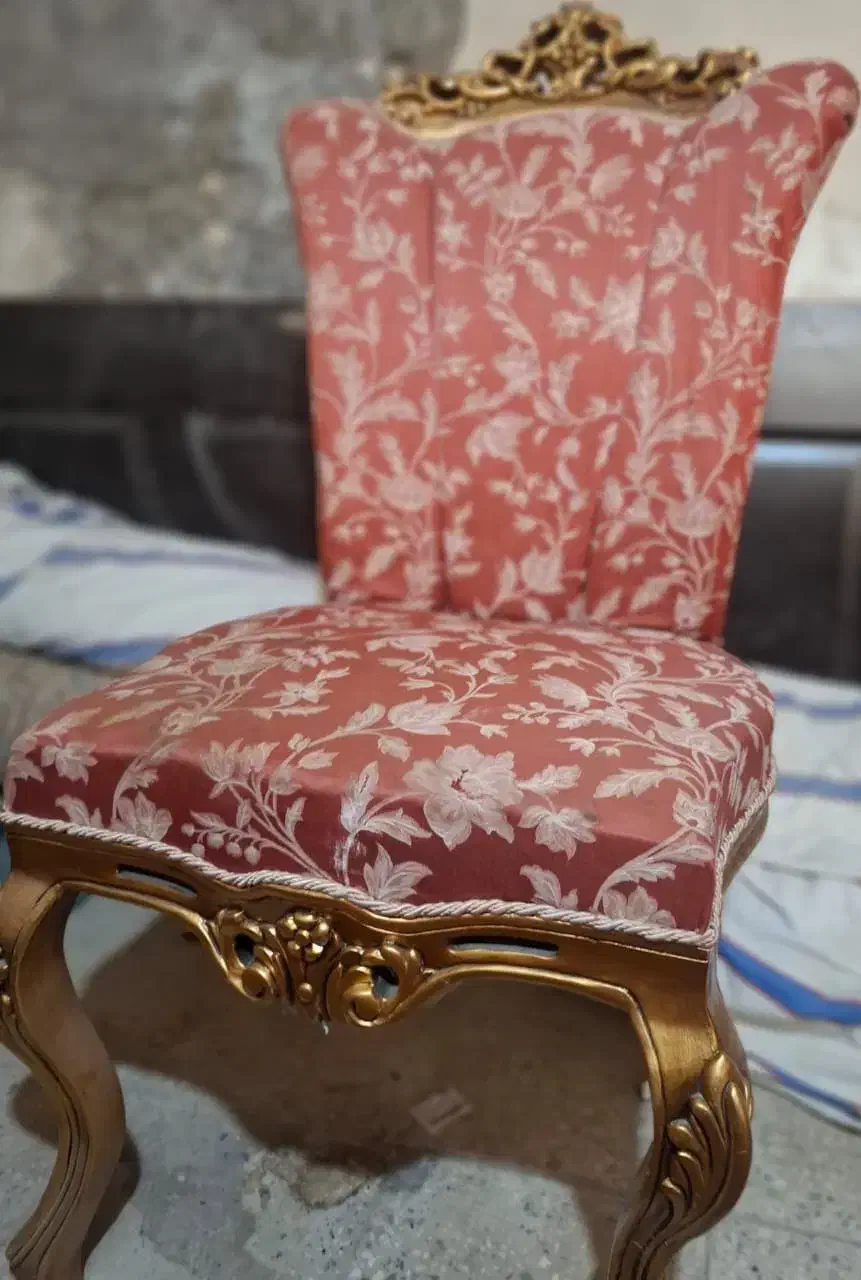 مبل سلطنتی|مبلمان خانگی و میز عسلی|اصفهان, شیخ طوسی|دیوار