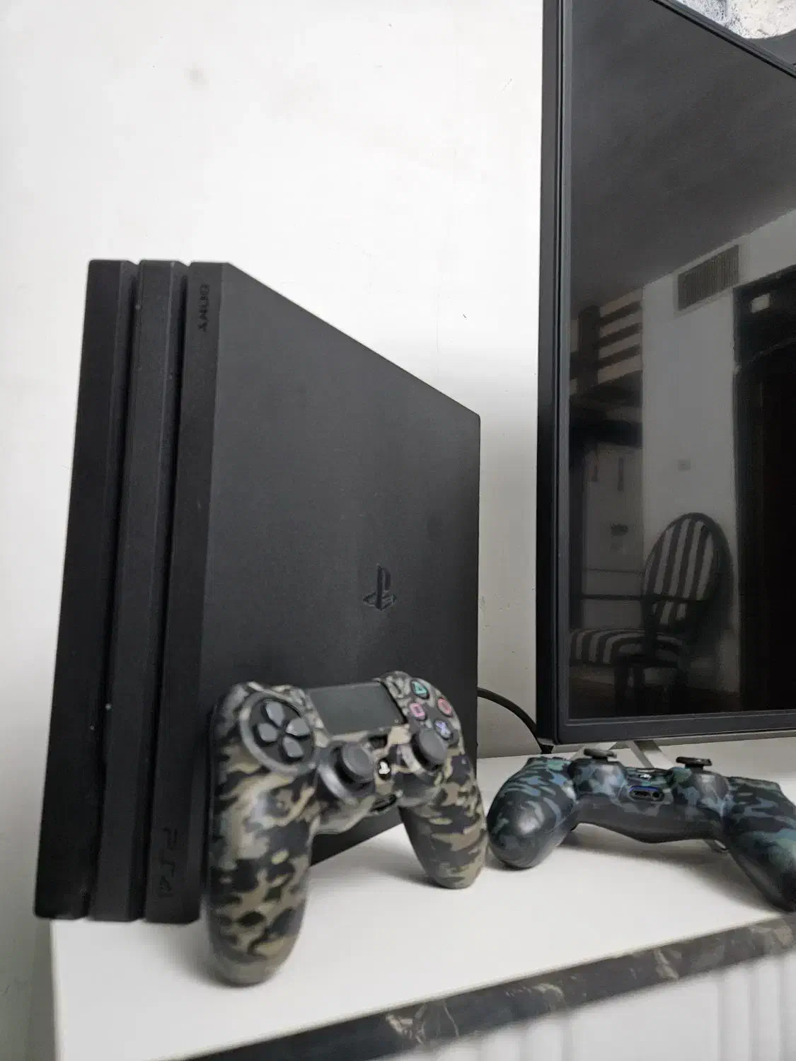 ps 4 pro|کنسول، بازی ویدئویی و آنلاین|مشهد, هفت تیر (نه دره)|دیوار