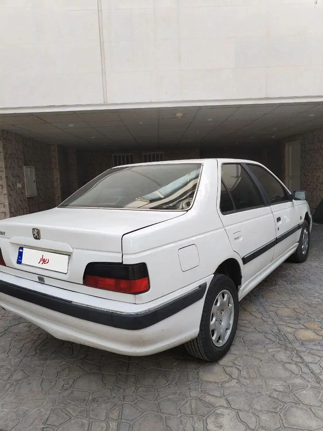 پژو پارس معمولی مدل88|خودرو سواری و وانت|شیراز, دشت چنار|دیوار