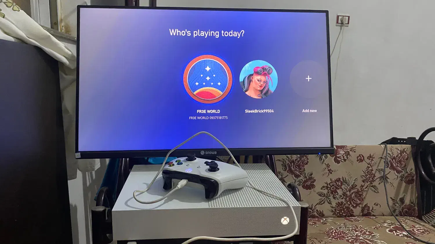 مانیتور اسنوا ۲۴ اینچ|صوتی و تصویری|آمل, |دیوار