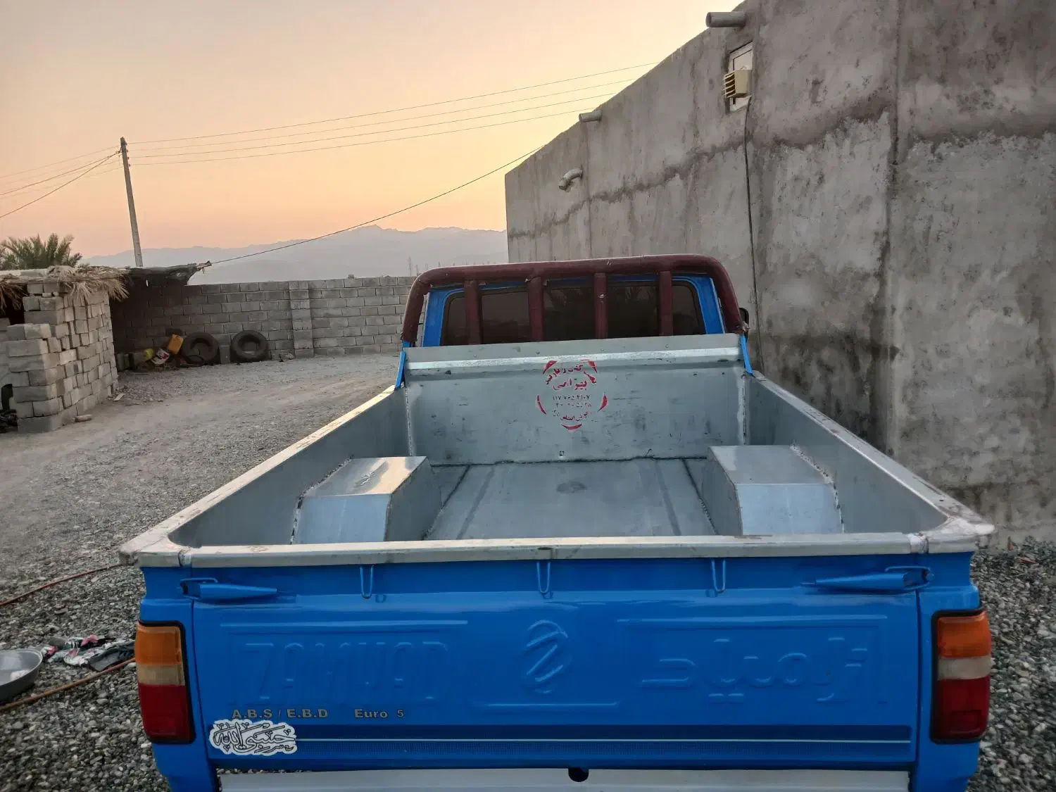 ۴۰۳گاز برقی|خودرو سواری و وانت|منوجان, |دیوار