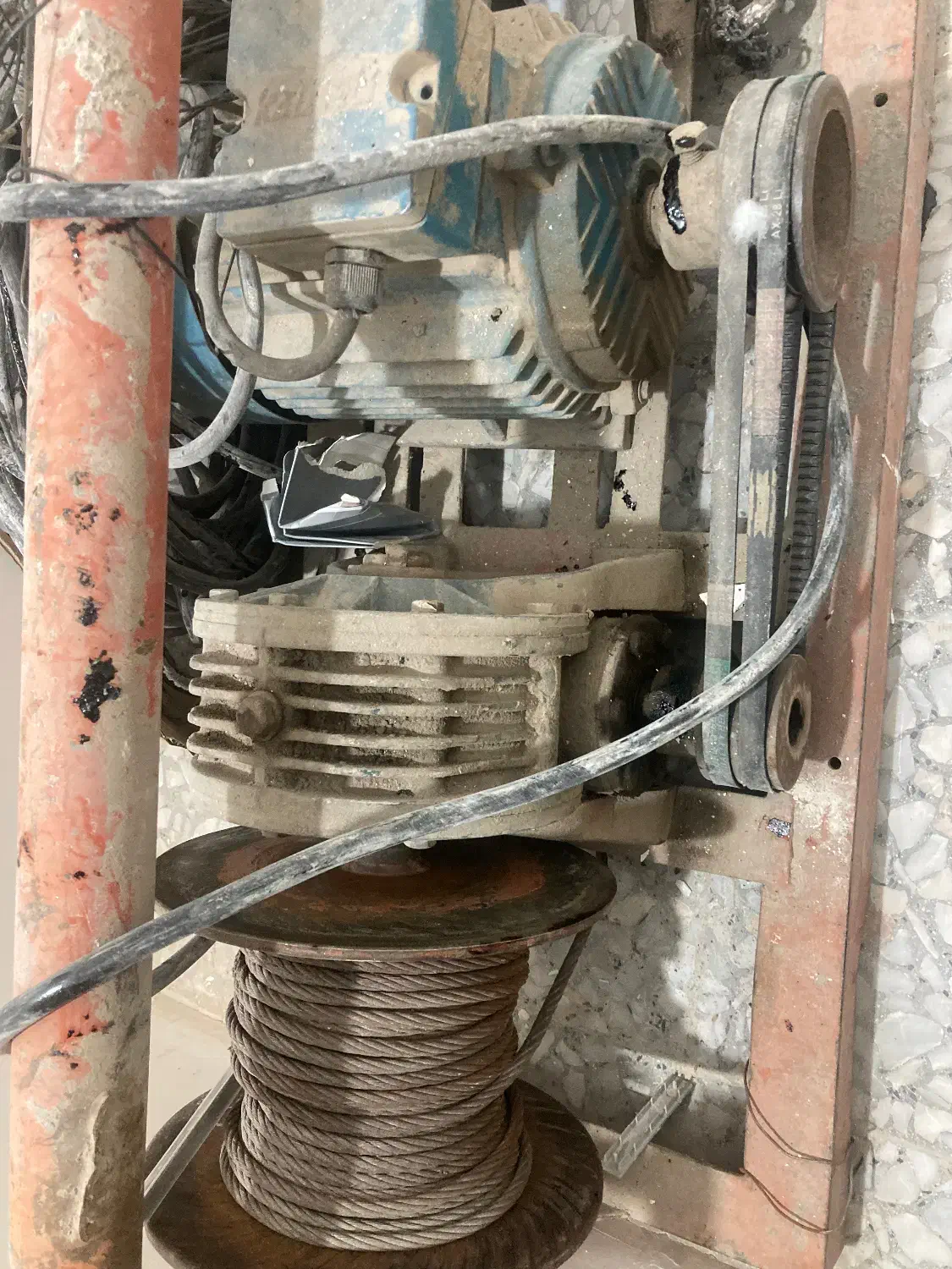 بالابر ساختمانی ۳ فاز|مصالح و تجهیزات ساختمان|شاهینشهر, پاسداران|دیوار