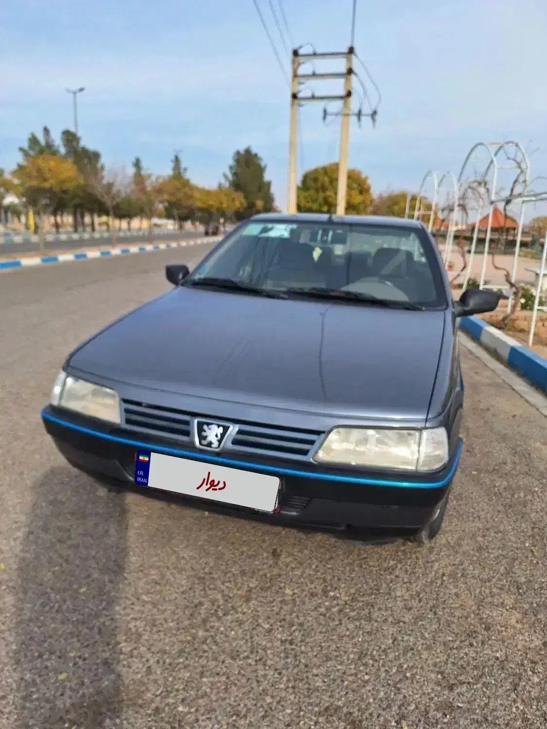 پژو ۴۰۵ مدل۹۵بیرنگ|خودرو سواری و وانت|خرمدشت, |دیوار