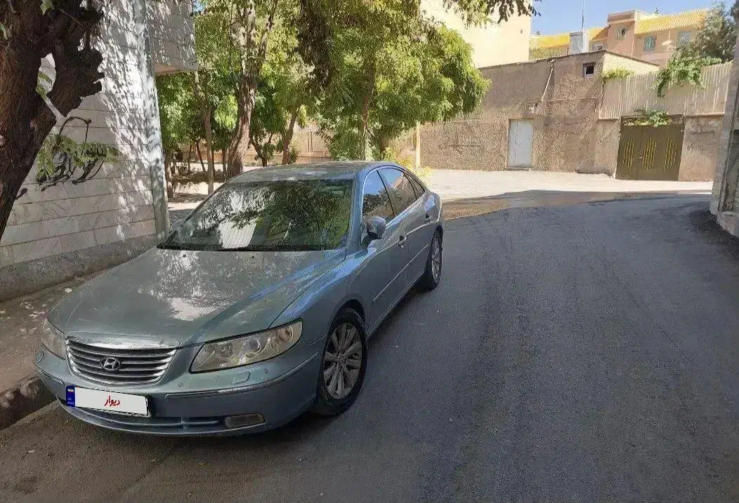 آزرا ۲۰۱۰|خودرو سواری و وانت|بروجرد, |دیوار